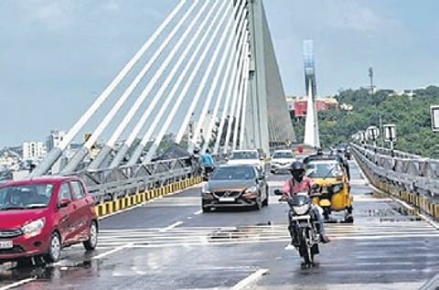 The police will use the eight CCTV cameras placed across the length of the bridge and deploy two patrol vehicles.