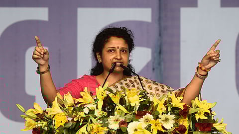 Kalpana Soren addresses I.N.D.I.A. blocs Loktantra Bachao Rally at Ramleela Maidan, in New Delhi.