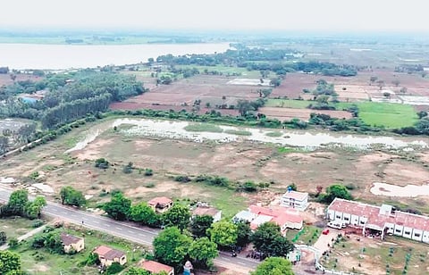 The government is offering 3.5 times the market value for acquiring land in 13 villages near Parandur in Kancheepuram district