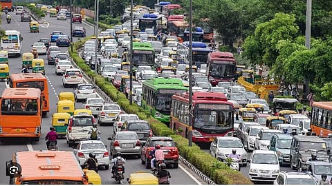 Despite the huge mix of population residing here, almost all of them face a few common issue, civic mismanagement, encroachment and parking mess.