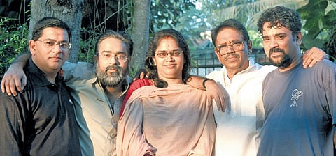 Sangeeth Sivan with father Sivan, brothers Santhosh Sivan,
Sanjeev Sivan and sister Saritha Rajeev