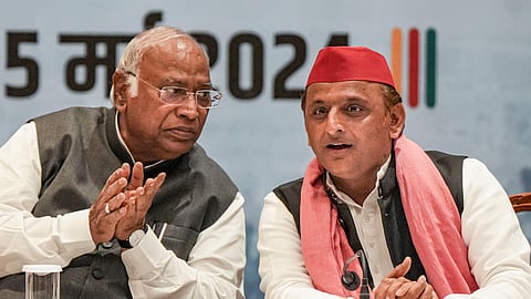 Congress President Mallikarjun Kharge and Samajwadi Party President Akhilesh Yadav during a joint press conference, in Lucknow, Wednesday, May 15, 2024.