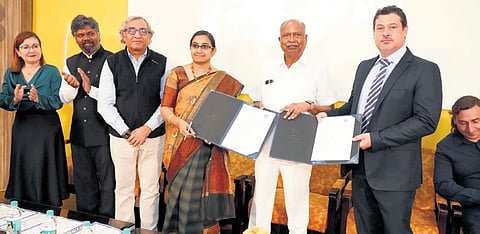 SIMATS’ summit enters American Book of Records