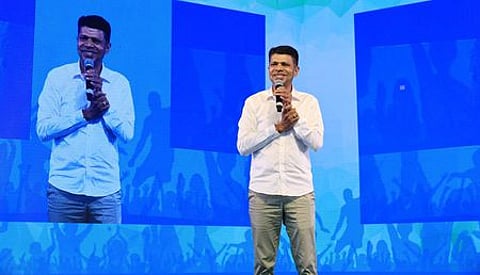 5T Chairman VK Pandian addressing college students in Balangir