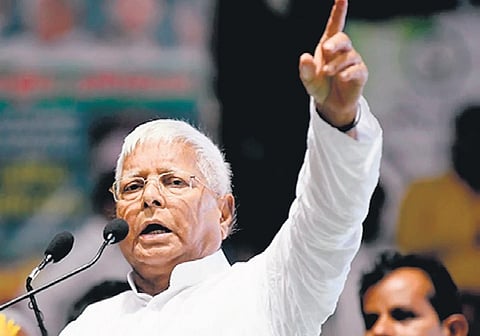 LS polls: Dotting dad Lalu monitors daughter Rohini’s campaign in Saran