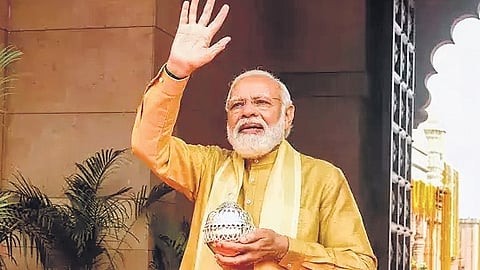 PM takes to Bhojpuri for Varanasi connect