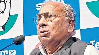 Senior Congress leader V Hanumantha Rao addresses the media at Gandhi Bhavan in Hyderabad on Monday