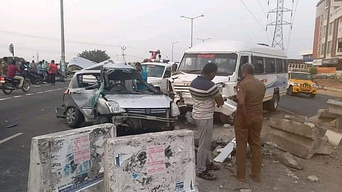 Shankar and two other police personnel sustained minor injuries.