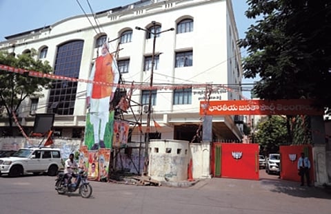 Telangana BJP leaders optimistic, start lobbying for nominated posts at Centre