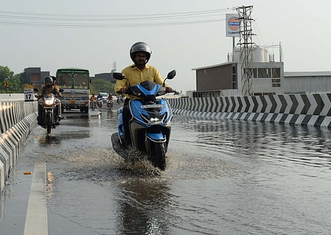 As the newly commissioned Periyanaickenpalayam flyover has been left with no proper rainwater provision, water logging occurs during the rain.