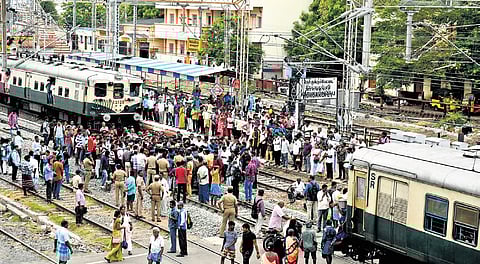 The frustrated commuters resorted to a flash protest at Korukkupet railway station on Wednesday morning