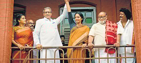 A scene from 'Thalaimai Seyalagam' webseries