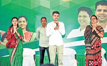 Pandian campaigning at Padampur for party candidate Barsha Singh Bariha