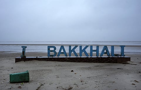 Bakkhali beach wears a deserted look due to warnings in the view of cyclone Remal, in South 24 Parganas district, Sunday.