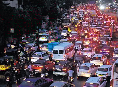 AI traffic app leaves ambulance drivers in snarls, cops confused
