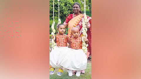 President Droupadi Murmu celebrates Raja with kids at Rashtrapati Bhavan