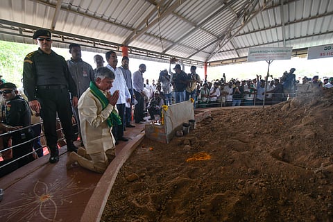 CM Naidu offered prayers to the soil where the stone for the capital city was laid in Uddandarayunipalem in 2015, on Thursday.