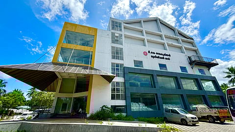 The T K Ramakrishnan Memorial Mall at Kannankulangara is lying vacant despite the construction works getting completed in 2021.