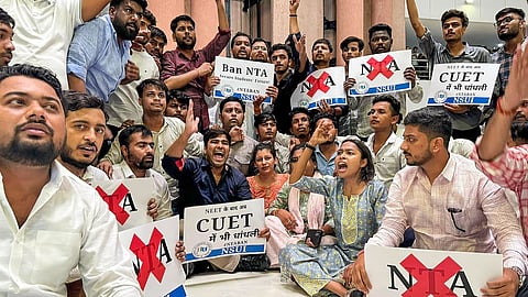 NSUI protests against NTA.
