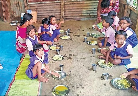Lens on CDPO as anganwadi centres given old uniforms