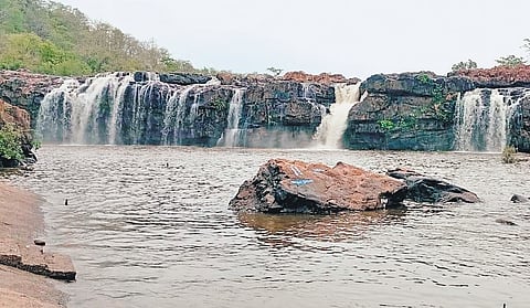 Bogatha waterfall