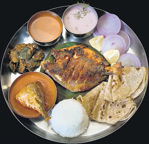 Paplet Thali