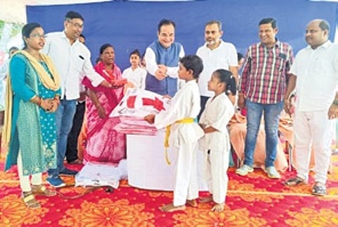 Rahul keeps promise, sends karate uniforms for girls in Satyabhamapur orphanage