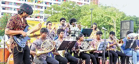 All the city is a stage