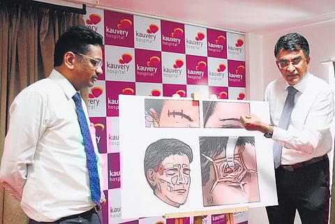 This approach significantly reduces scarring, minimises the risk of complications, and promotes faster recovery while ensuring complete tumour removal.