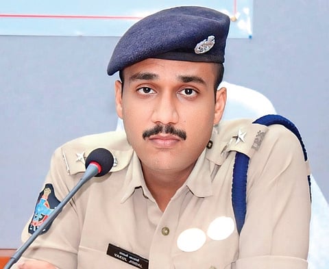 Vakul Jindal, Bapatla SP I Express