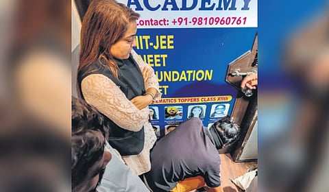 MCD Mayor Shelly Oberoi with officials at a sealing site on Tuesday.