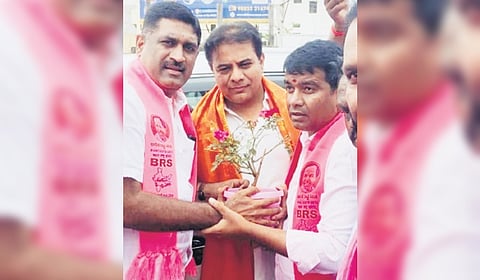 BRS working president KT Rama
Rao with party supporters in Karimnagar on Monday