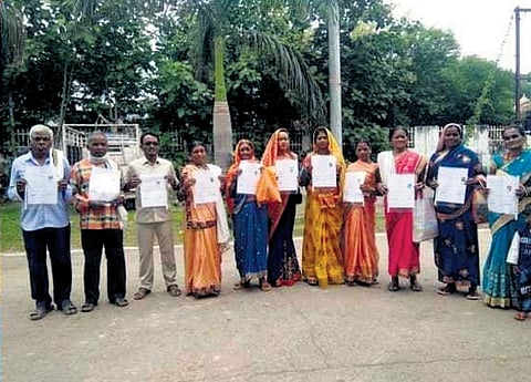 The Chhattisgarh government has devised a plan for transferring land ownership for tribals and forest dwellers living as ‘dispossessed’ descendants after the death of their forefathers or parents, who were allotted individual title deeds.