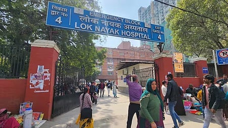 Lok Nayak Hospital