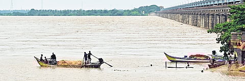 The water level in the River Godavari continues to rise due to incessant rains.