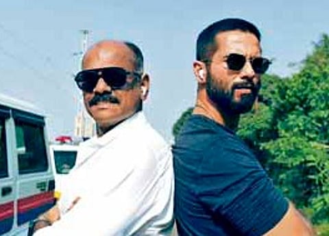 Shahid Kapoor with Roshan Andrews