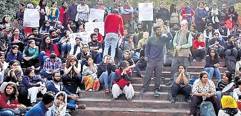 JNU admin ignores students’ plight,
issues unnecessary advisories: JNUSU