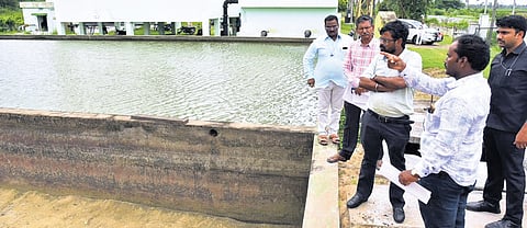 Krishna District Collector inspected a reservoir in the district on Friday.