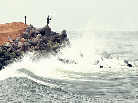 Muthalapozhi harbour