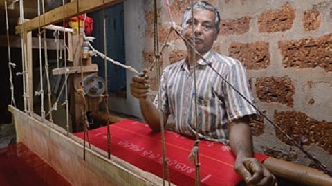 Odisha: Government showrooms to sell Karuna Silk Khandua