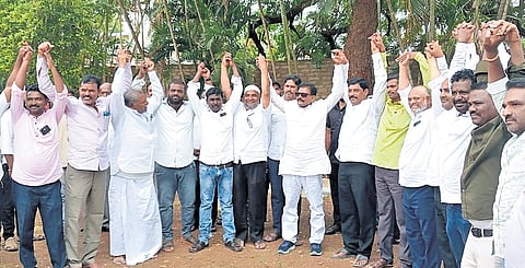 Former MLA Byreddy Rajasekhar Reddy with the municipal councillors who joined the TDP in Nandikotkur of Nandyal district on Friday.