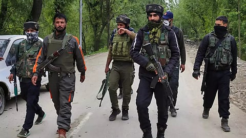 The security forces retaliated and the exchange of fire between the two sides continued for more than an hour.