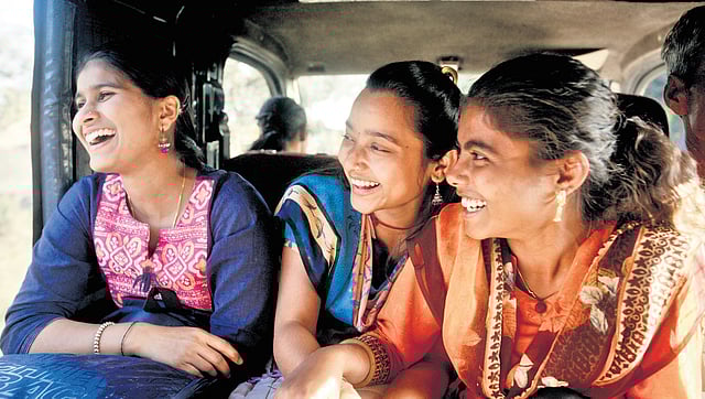 Sthal: Set in
drought-prone Dongargaon village of Vidarbha region in Maharashtra, it examines the concept of arranged marriages