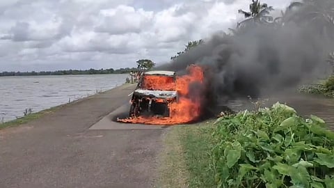 People from the locality said the road is not commonly used by travellers and only those visiting the area for sightseeing or some other particular purpose will take the route.