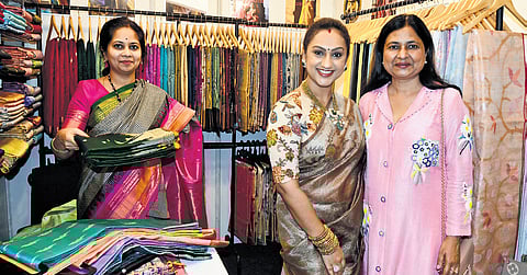 Shots of Arti Bagdy fashion exhibition at Hyatt Regency.