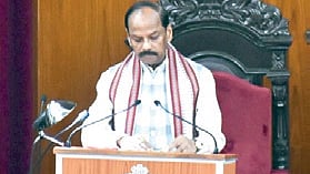 Governor Raghubar Das