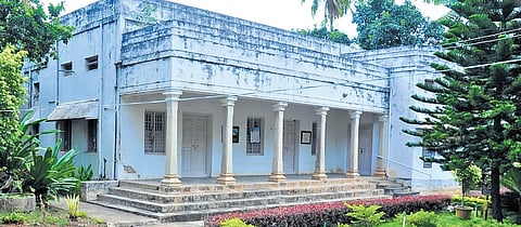 Former AICC president and chief minister S Nijalingappa’s bungalow in Chitradurga