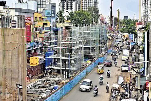 Officials raise concern of delay in drain works in Madhavaram, Thiru Vi Ka Nagar, Anna Nagar, Teynampet, Kodambakkam, Valasaravakkam & Sholinganallur zones