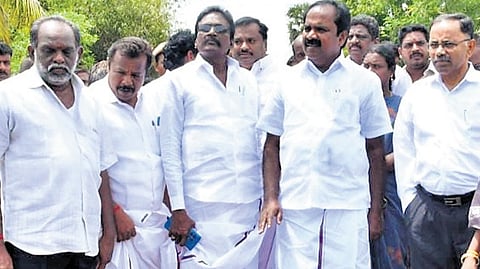 Minister Siva V Meyyanathan inspecting Muthalaimeduthittu village in Kollidam block affected by floods