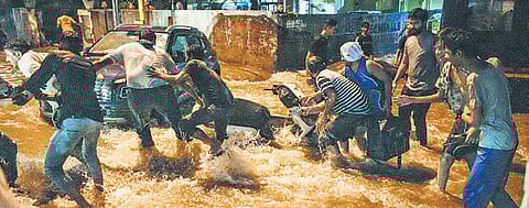 Gushing waters take over Old Rajinder Nagar lanes after Wednesday rains